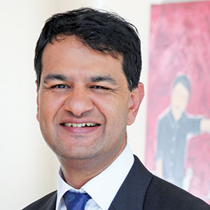 Professor Vijay Roach