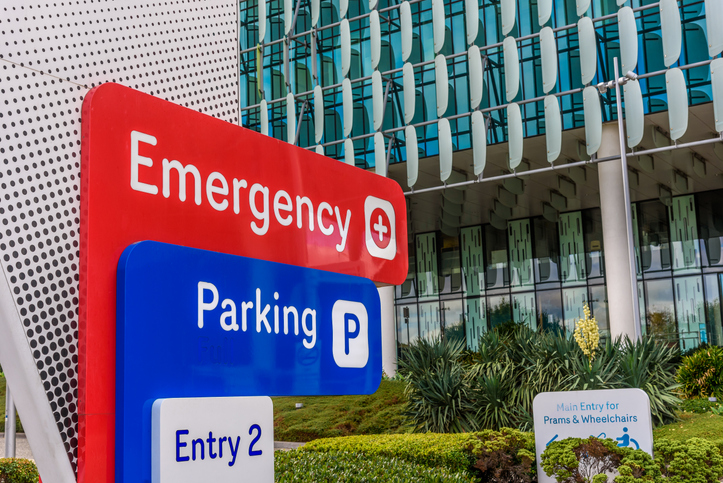 Why do more ED patients die when they are admitted on a weekend?