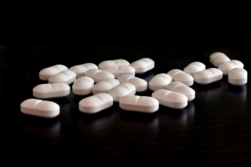 white antidepressant tablets